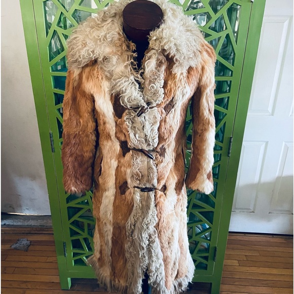 lady western of canada ‘40s/50s Rabbit Fur Trench Coat w/ Sheep Collar -AMAZING! - Picture 9 of 10